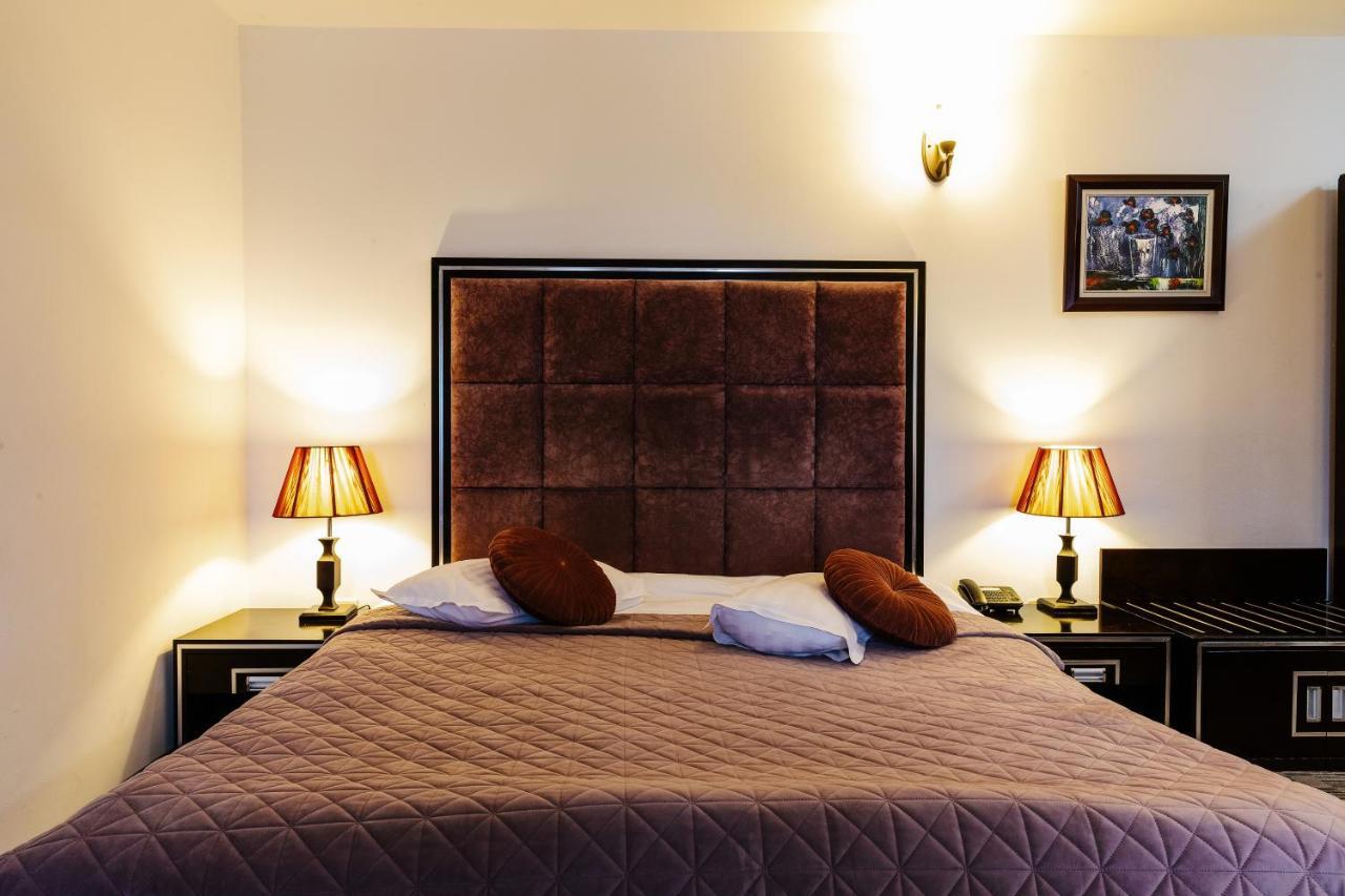 Contele Vladimir Hotel Bran  Eksteriør billede