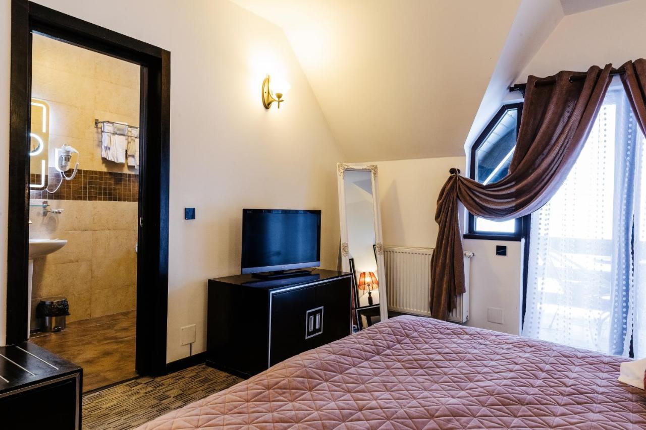Contele Vladimir Hotel Bran  Eksteriør billede